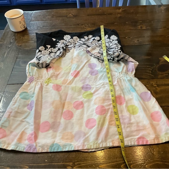 Scrubs Cherokee Monochrome Floral Blouse - Picture 6 of 6